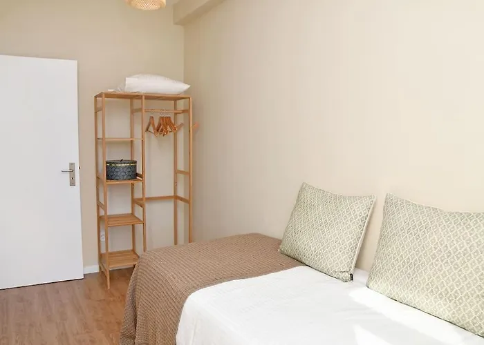 Boavista Trendy 2 Quartos Com Muita Luz E 1 Wc * 포르투